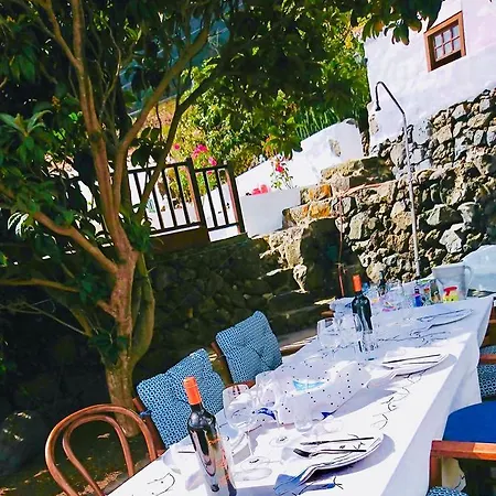 Kır Evi Valentina